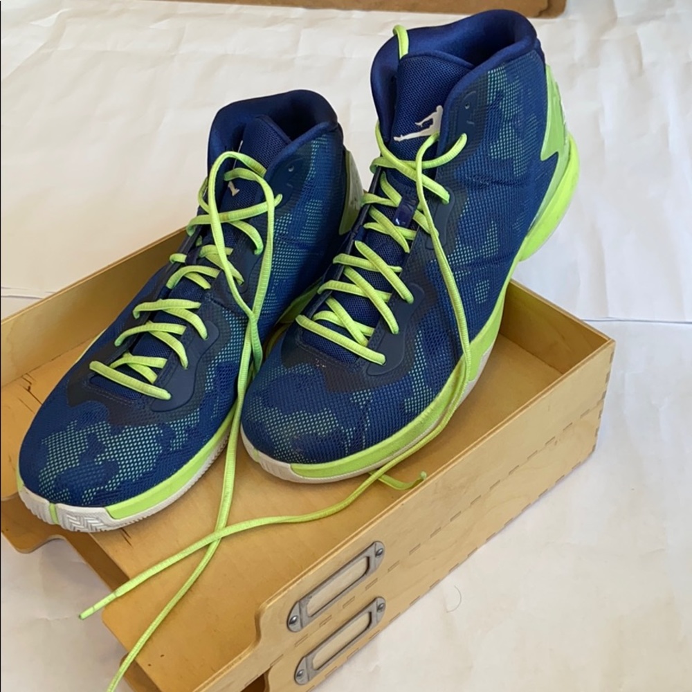 Nike Jordan Flight Speed blue and lime green camo